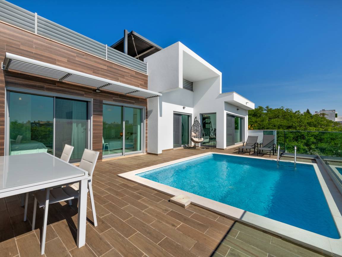 Villa moderne avec piscine privée et terrasse à Albufeira